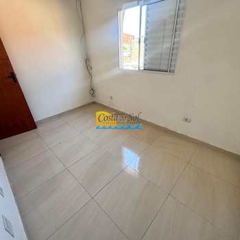 Casa de Condomínio em Praia Grande, bairro Vila Sônia
