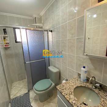 Apartamento em Praia Grande, bairro Guilhermina