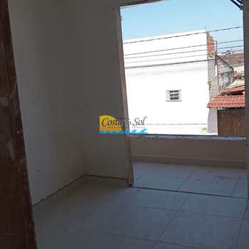 Sobrado em Praia Grande, bairro Antártica
