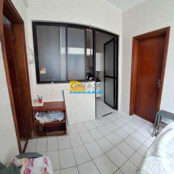 Apartamento em Praia Grande, bairro Guilhermina