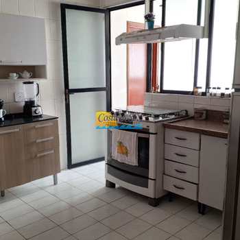 Apartamento em Praia Grande, bairro Guilhermina