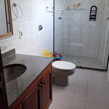 Apartamento em Praia Grande, bairro Guilhermina