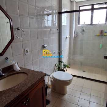 Apartamento em Praia Grande, bairro Guilhermina