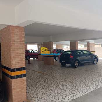Apartamento em Praia Grande, bairro Boqueirão