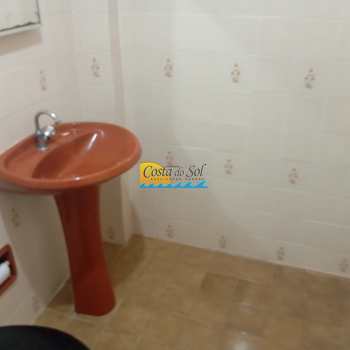 Apartamento em Praia Grande, bairro Boqueirão