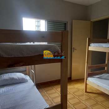 Sobrado em Praia Grande, bairro Mirim