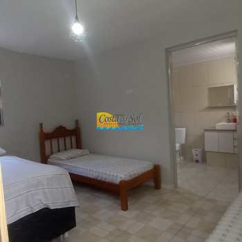 Sobrado em Praia Grande, bairro Mirim