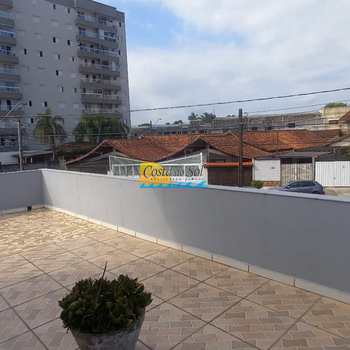 Sobrado em Praia Grande, bairro Mirim