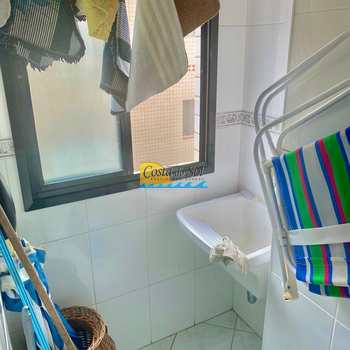 Apartamento em Praia Grande, bairro Guilhermina