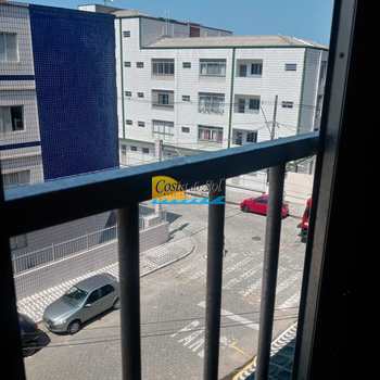 Apartamento em Praia Grande, bairro Guilhermina