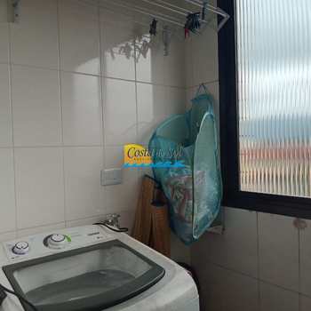 Apartamento em Praia Grande, bairro Real