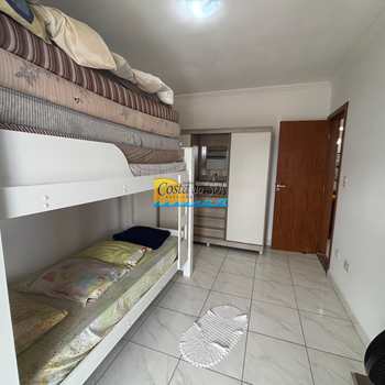 Apartamento em Praia Grande, bairro Aviação