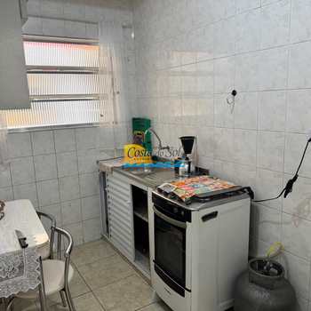 Kitnet em Praia Grande, bairro Guilhermina