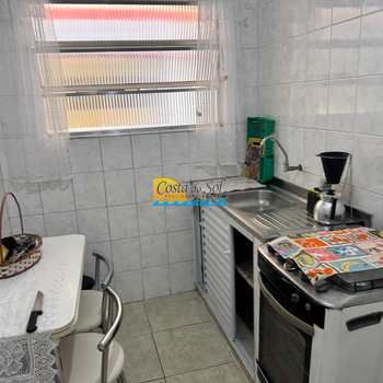 Kitnet em Praia Grande, bairro Guilhermina