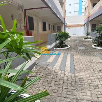 Kitnet em Praia Grande, bairro Guilhermina