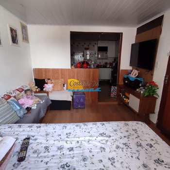 Casa em Praia Grande, bairro Nova Mirim