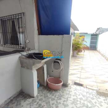 Casa em Praia Grande, bairro Nova Mirim