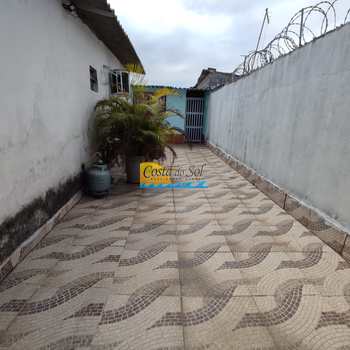 Casa em Praia Grande, bairro Nova Mirim
