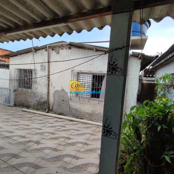Casa em Praia Grande, bairro Nova Mirim