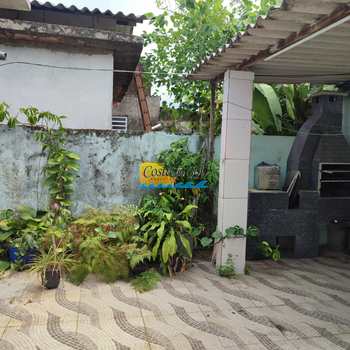 Casa em Praia Grande, bairro Nova Mirim