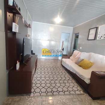 Casa em Praia Grande, bairro Nova Mirim