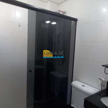 Apartamento em Praia Grande, bairro Guilhermina