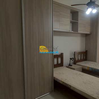 Apartamento em Praia Grande, bairro Guilhermina