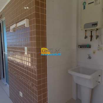 Apartamento em Praia Grande, bairro Guilhermina
