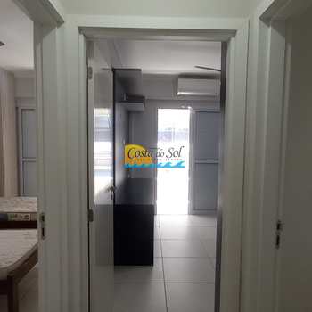 Apartamento em Praia Grande, bairro Guilhermina