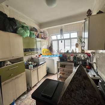 Apartamento em Praia Grande, bairro Guilhermina