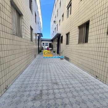 Apartamento em Praia Grande, bairro Guilhermina