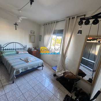 Apartamento em Praia Grande, bairro Guilhermina