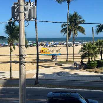 Apartamento em Praia Grande, bairro Guilhermina