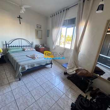 Apartamento em Praia Grande, bairro Guilhermina