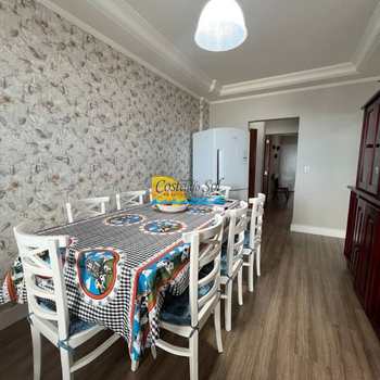 Apartamento em Praia Grande, bairro Guilhermina