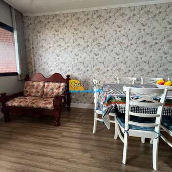 Apartamento em Praia Grande, bairro Guilhermina