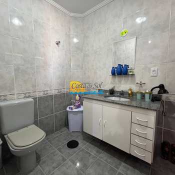 Apartamento em Praia Grande, bairro Guilhermina