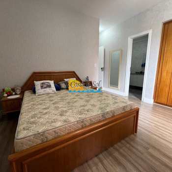 Apartamento em Praia Grande, bairro Guilhermina