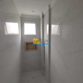 Apartamento em Praia Grande, bairro Guilhermina