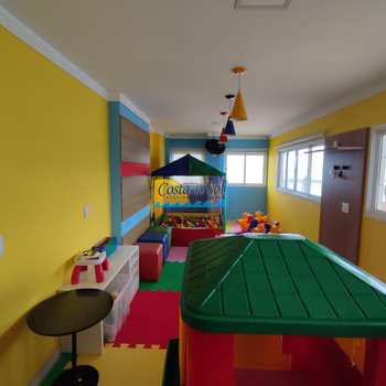 Apartamento em Praia Grande, bairro Guilhermina