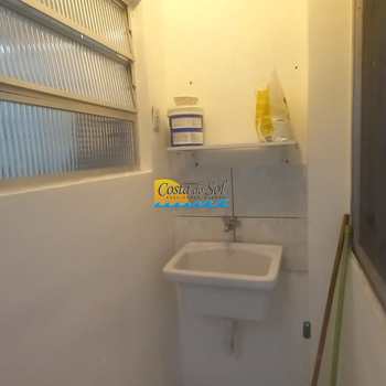 Kitnet em Praia Grande, bairro Boqueirão