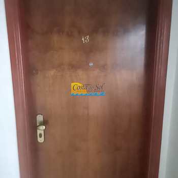 Kitnet em Praia Grande, bairro Boqueirão