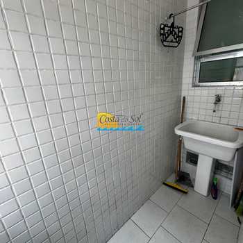 Apartamento em Praia Grande, bairro Canto do Forte