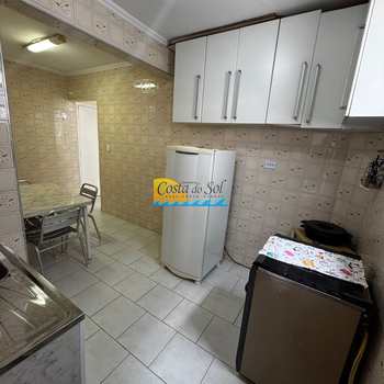 Apartamento em Praia Grande, bairro Canto do Forte