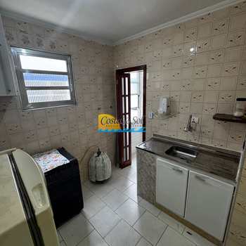 Apartamento em Praia Grande, bairro Canto do Forte