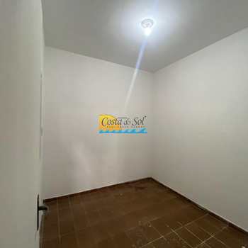 Casa em Praia Grande, bairro Guilhermina