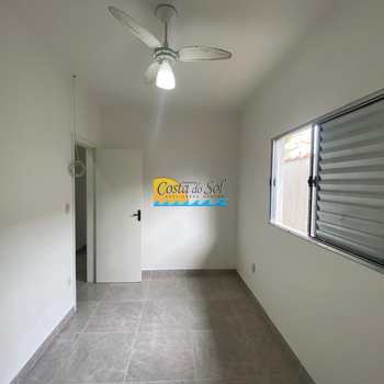 Casa em Praia Grande, bairro Guilhermina