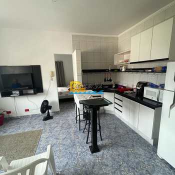Kitnet em Praia Grande, bairro Guilhermina