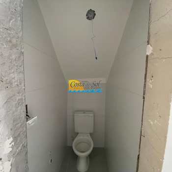 Casa Comercial em Praia Grande, bairro Antártica