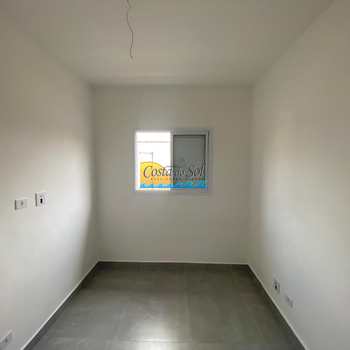 Casa em Praia Grande, bairro Antártica